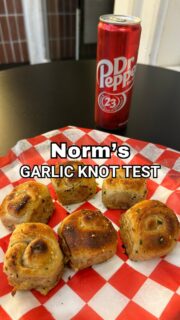 The Garlic Knot Test at Norm’s Pizza 🧄🍕You can tell a lot about a New York City pizza place by its garlic knots. If they get these right, I’m ready to explore the rest of the menu.At Norm’s Pizza, one bite told me everything I needed to know: golden on the outside, soft in the center, and generously coated in garlic and oil with just the right hint of salt. 😋📍 Downtown Brooklyn
📍 Financial District
📍 Park SlopeConsider this your sign to order the knots. 🧄 Do garlic knots make or break a pizza place for you? Give Norm’s a try and let me know what you think! ❤️#nycpizza #pizzaroll #nyceats #nycpizzatour #normspizza